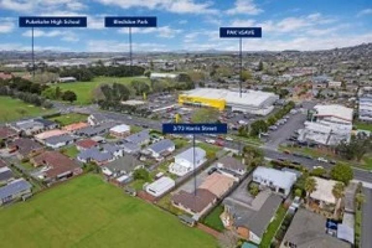 Photo of property in 3/73 Harris Street, Pukekohe, 2120