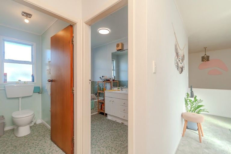 Photo of property in 6 Dallas Court, Miramar, Wellington, 6022