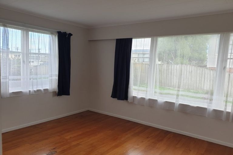 Photo of property in 51 Beaumonts Way, Manurewa, Auckland, 2102