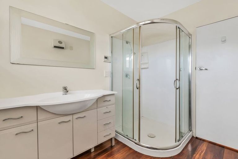 Photo of property in 21 Hanrahan Street, Upper Riccarton, Christchurch, 8041