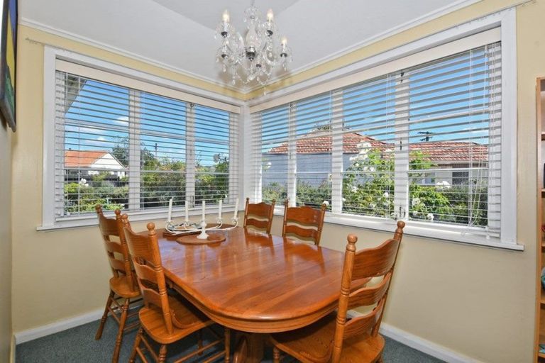 Photo of property in 8 Marsden Place, Kensington, Whangarei, 0112