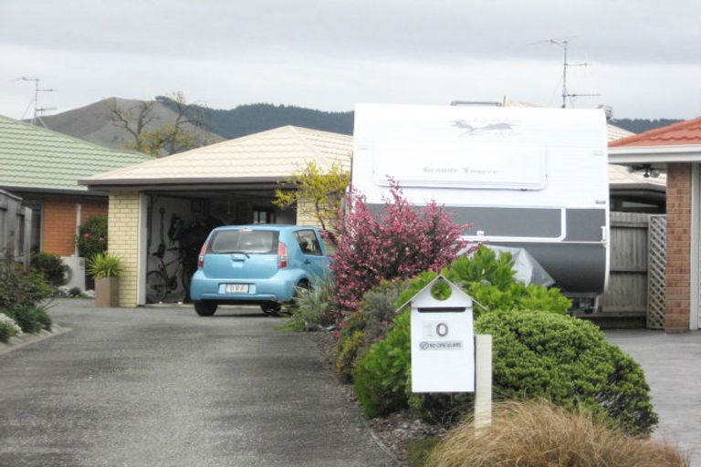 Photo of property in 10 Baxter Place, Stoke, Nelson, 7011