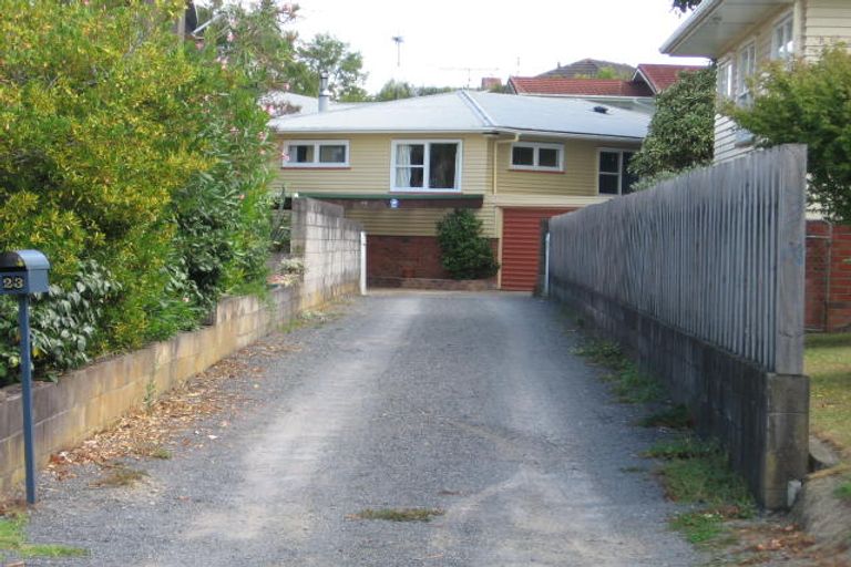 Photo of property in 23 Taupo Street, Green Bay, Auckland, 0604