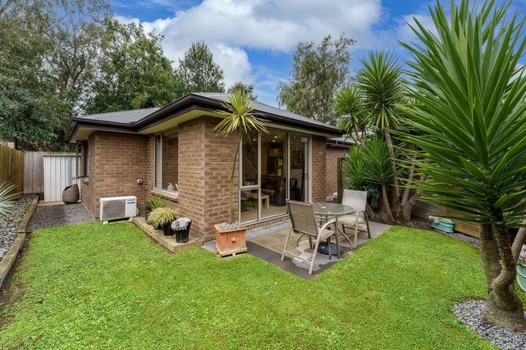 Photo of property in 2/62 Radley Street, Woolston, Christchurch, 8023