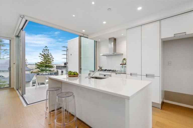 Photo of property in 3/22 Esplanade, Sumner, Christchurch, 8081