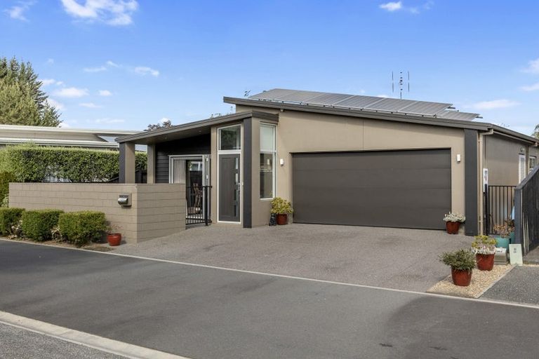 Photo of property in 15 Aubrey Way, Brookfield, Tauranga, 3110