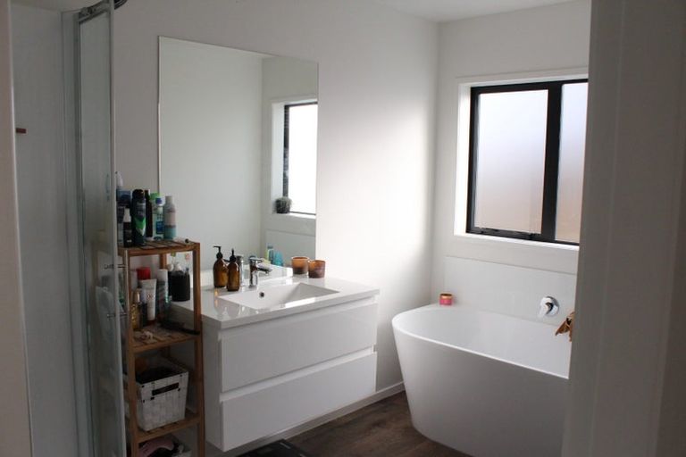 Photo of property in 54 Jacks Landing Drive, Hamilton Lake, Hamilton, 3204