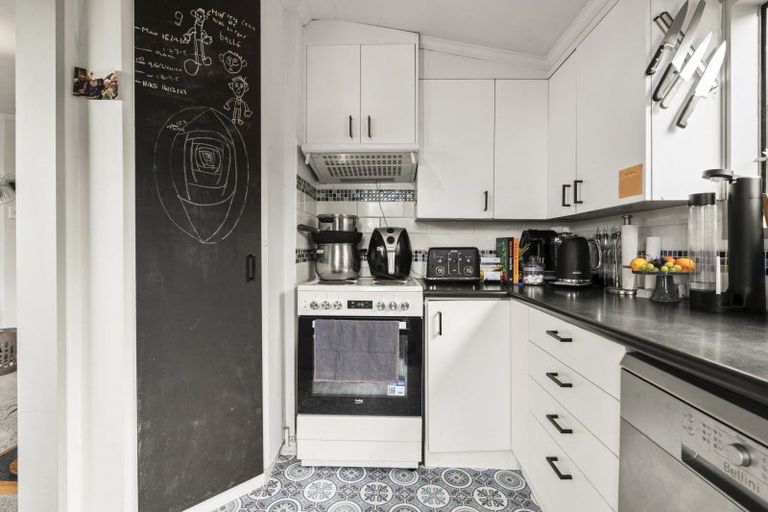 Photo of property in 5 Ventnor Street, Mornington, Dunedin, 9011