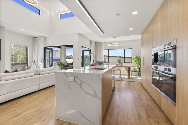 Photo of property in 46a Beulah Avenue, Rothesay Bay, Auckland, 0630