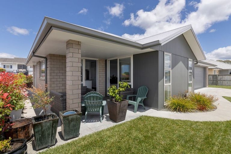 Photo of property in 3b Richardson Road, Omokoroa, 3114