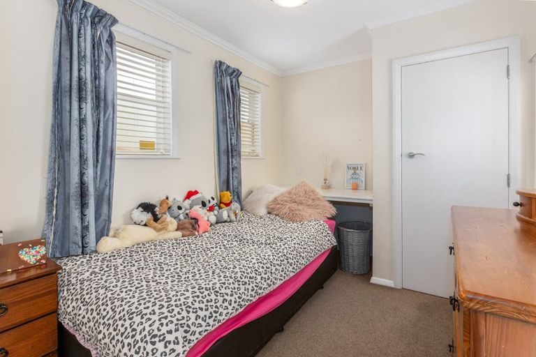 Photo of property in 24 Wilford Street, Wallaceville, Upper Hutt, 5018