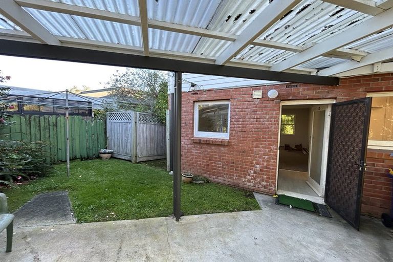 Photo of property in 3/2a Ascot Avenue, Narrow Neck, Auckland, 0624