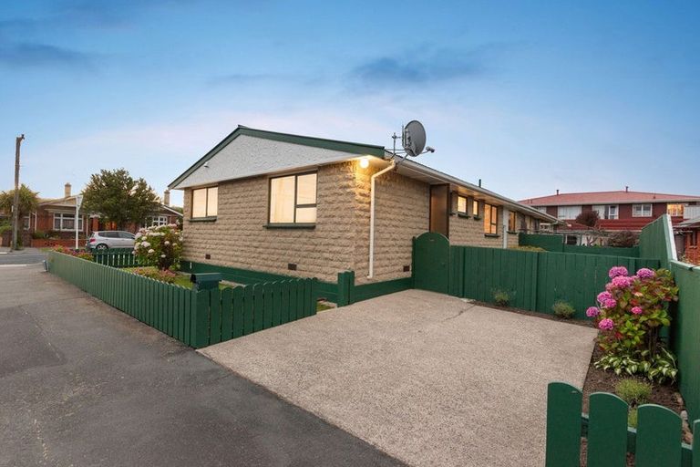 Photo of property in 10 Bellona Street, Saint Kilda, Dunedin, 9012