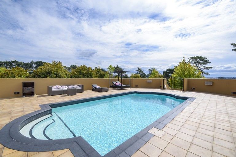 Photo of property in 21 Messenger Road, Stillwater, Silverdale, 0993