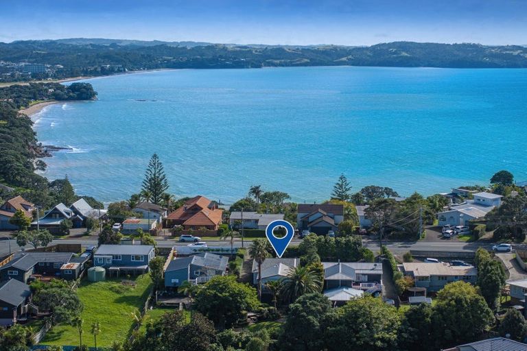 Photo of property in 65 Vipond Road, Stanmore Bay, Whangaparaoa, 0932