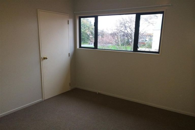 Photo of property in 27 Parade Court, Addington, Christchurch, 8024