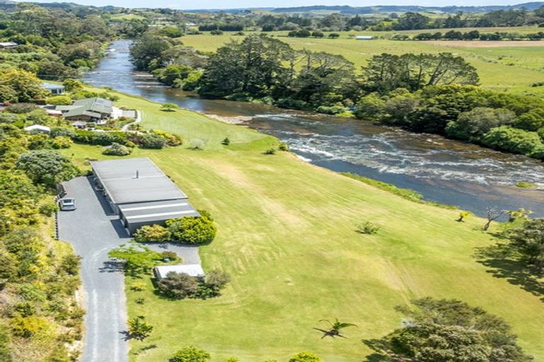 Photo of property in 610b Puketona Road, Haruru, 0204