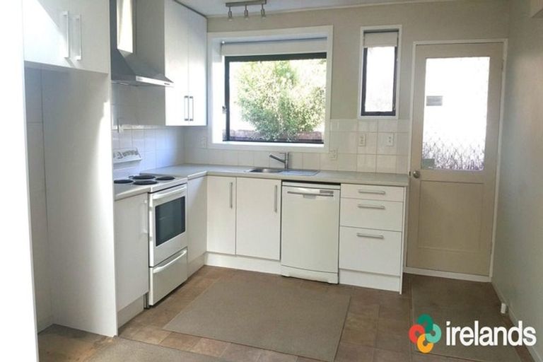 Photo of property in 1/208 Grimseys Road, Redwood, Christchurch, 8051