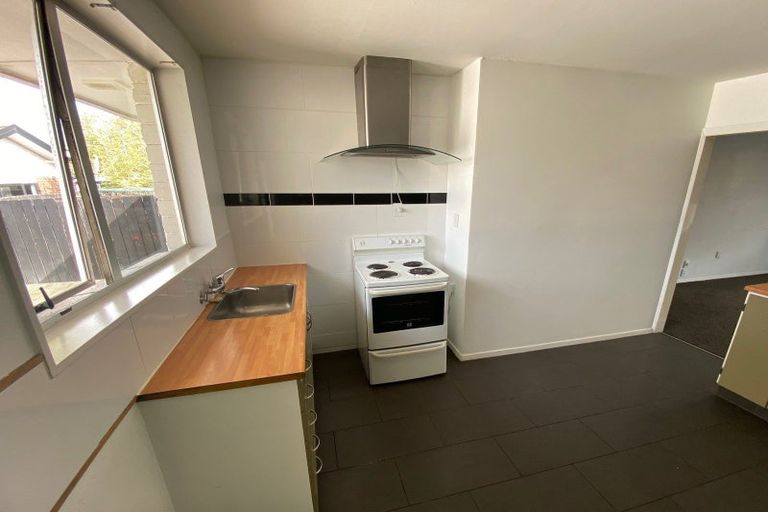 Photo of property in 2/125 Geraldine Street, Edgeware, Christchurch, 8013