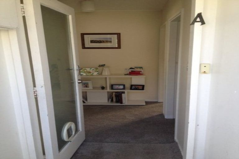 Photo of property in 14a Worcester Street, Wilton, Wellington, 6012