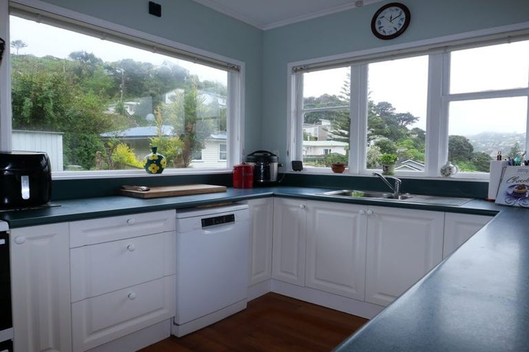 Photo of property in 82 Severn Street, Island Bay, Wellington, 6023