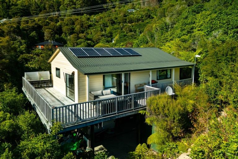 Photo of property in 780 Queen Charlotte Drive, Havelock, Picton, 7281