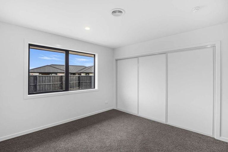 Photo of property in 1 Roach Lane, Amberley, 7481