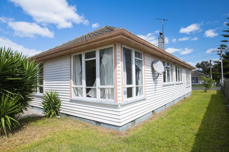 Photo of property in 17 Taruheru Crescent, Mangapapa, Gisborne, 4010