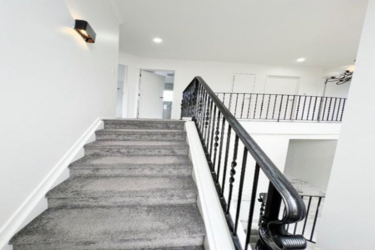 Photo of property in 36 Baltersan Drive, Flat Bush, Auckland, 2016