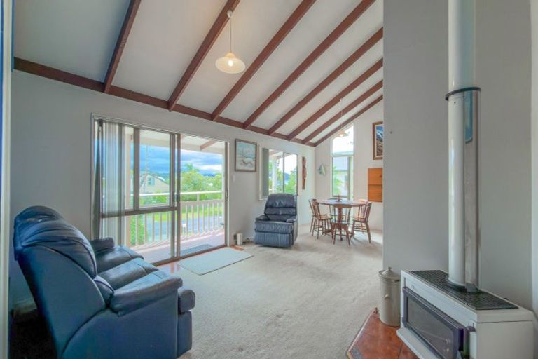 Photo of property in 129 Durrant Drive, Whangamata, 3620