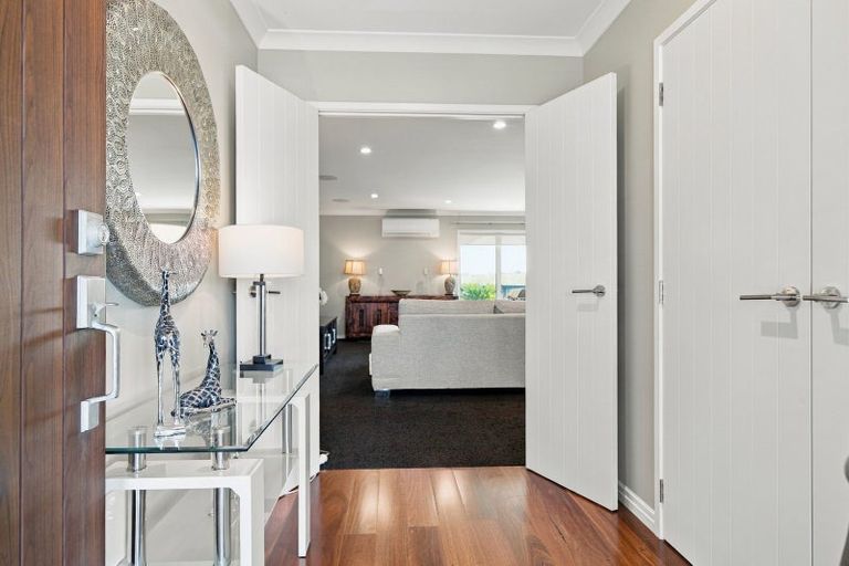 Photo of property in 82 Palm Springs Boulevard, Papamoa Beach, Papamoa, 3118