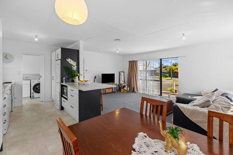 Photo of property in 7 Kane Road, Papamoa Beach, Papamoa, 3118