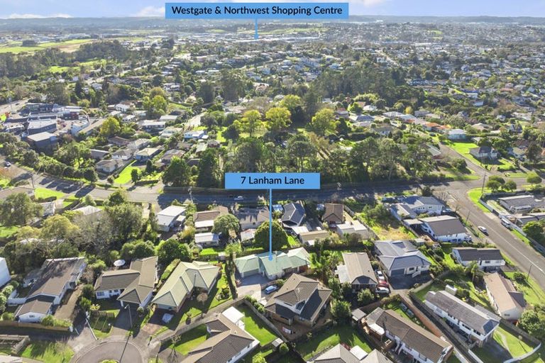 Photo of property in 7 Lanham Lane, Massey, Auckland, 0614