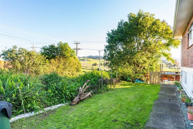Photo of property in 15 Camellia Avenue, Ruakaka, 0116