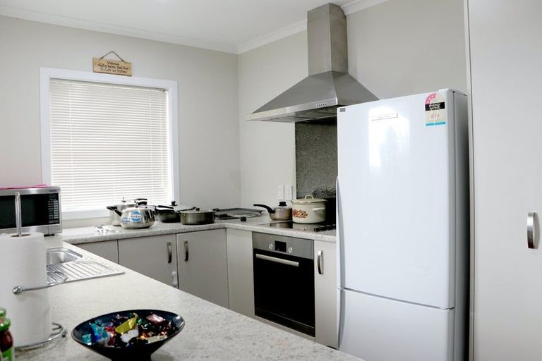 Photo of property in 1394 High Street, Taita, Lower Hutt, 5011