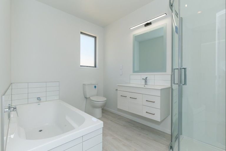 Photo of property in 19a Trafalgar Street, Waiwhetu, Lower Hutt, 5010