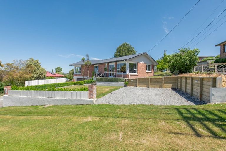 Photo of property in 98 Frank Street, Gore, 9710