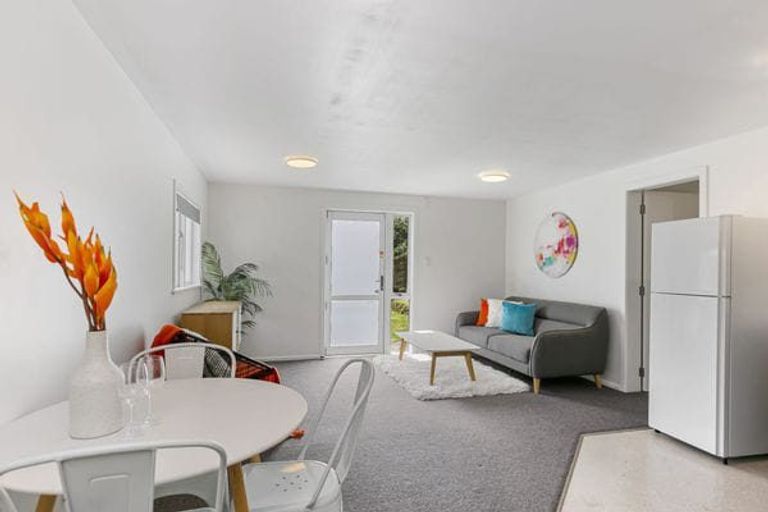 Photo of property in 8 Anthony Street, Tawa, Wellington, 5028