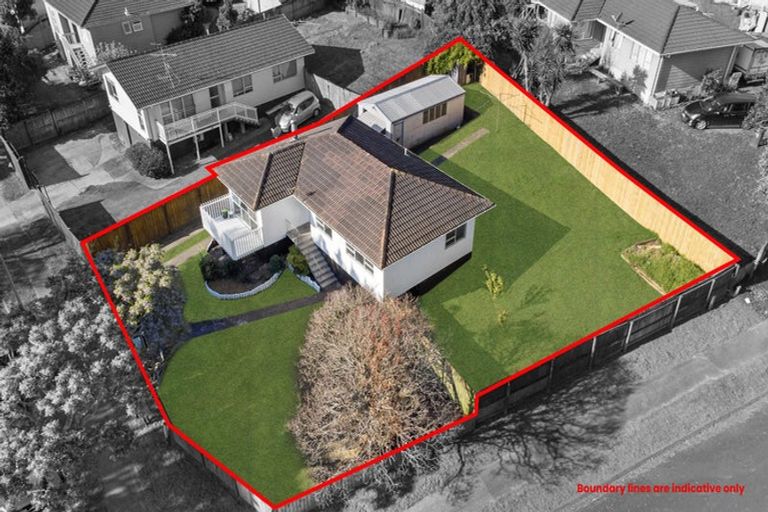 Photo of property in 36 Frobisher Way, Clendon Park, Auckland, 2103