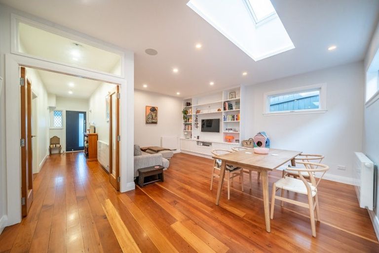Photo of property in 89 Farnham Street, Mornington, Wellington, 6021