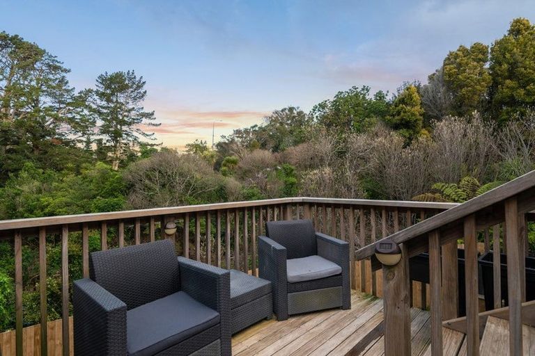 Photo of property in 3/23 Mahara Avenue, Birkenhead, Auckland, 0626