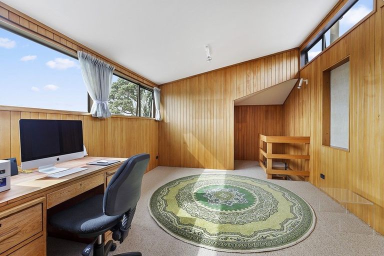 Photo of property in 9 Braithwaite Street, Karori, Wellington, 6012