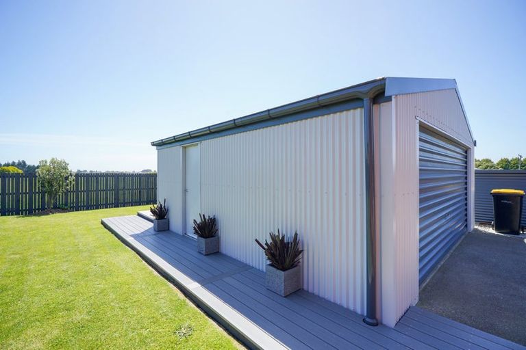 Photo of property in 130 Avon Road, Clifton, Invercargill, 9812