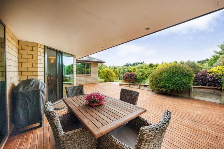 Photo of property in 54 Henaghans Road, Kelvin Grove, Palmerston North, 4470