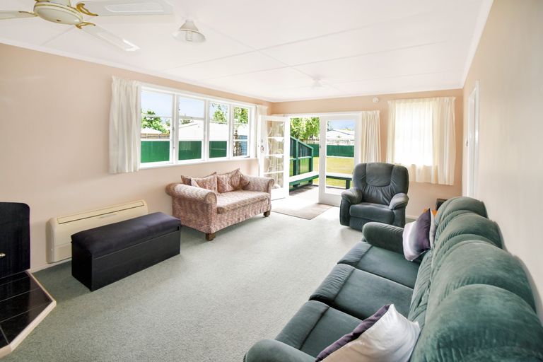 Photo of property in 3 Mount Cook Street, Twizel, 7901