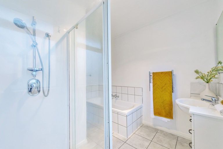 Photo of property in 317 Clyde Road, Bryndwr, Christchurch, 8053