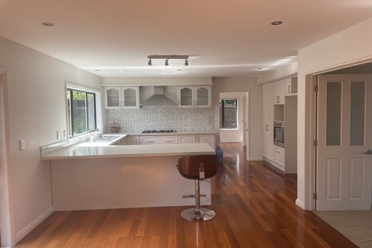 Photo of property in 2/28 Ngataringa Road, Devonport, Auckland, 0624