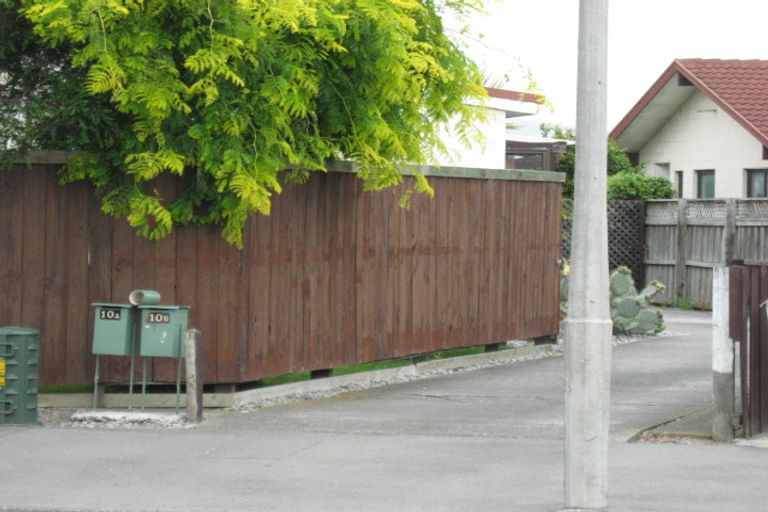 Photo of property in 10a Hersham Place, Bromley, Christchurch, 8062