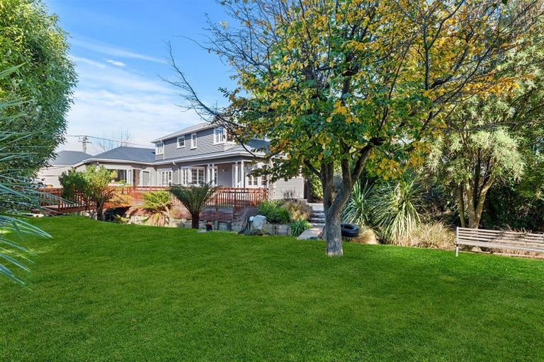 Photo of property in 35 Paparoa Street, Papanui, Christchurch, 8053