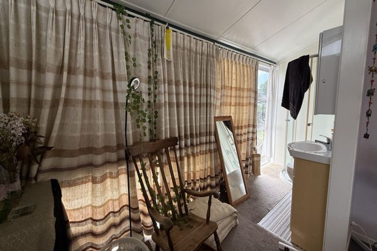 Photo of property in 83 Marellen Drive, Red Beach, 0932